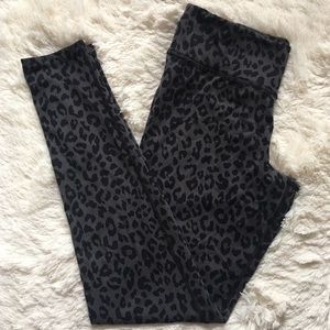 PINK Gray & Black Leopard Yoga Leggings